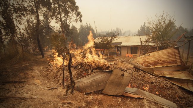 Alcaldes del Biobío denuncian hallazgo de trapos con acelerantes en la zona