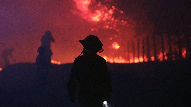 Bomberos denunció que voluntario fue despedido de su trabajo por ir a combatir incendios
