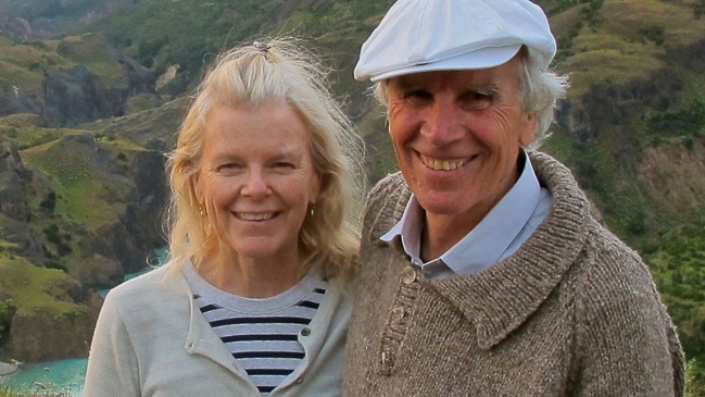 Publicación resalta la obra de Douglas Tompkins y la creación del Parque Patagonia