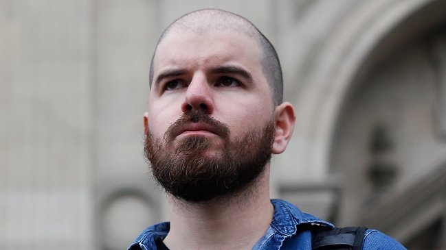 Giorgio Jackson dice que refichaje online de militantes 