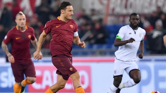 AS Roma superó a Cesena y jugará contra Lazio en semifinales de la Copa Italia
