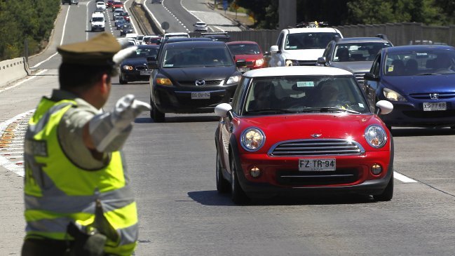 Revisa cuánto cuesta el permiso de circulación de tu auto