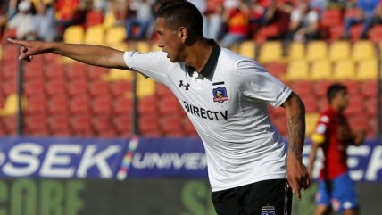 Colo Colo aumentó la ventaja ante U. Española con gol de Andrés Vilches