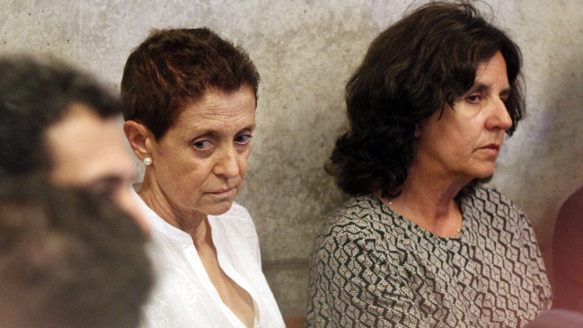 Sin medidas cautelares quedaron esposas de controladores de Penta