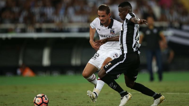 Colo Colo saldrá a revertir la serie ante Botafogo para avanzar en Copa Libertadores