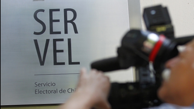 Evópoli se sumó a reparos contra el refichaje online: 