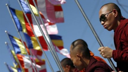   Monjes budistas protestaron para defender a minoría rohinyá 