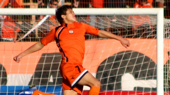 Este domingo se cumplen 12 años del debut de Alexis Sánchez