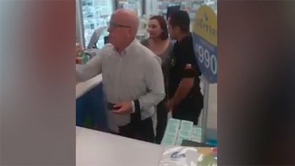   Revelan nuevo registro del ataque xenófobo a vendedora de una farmacia 