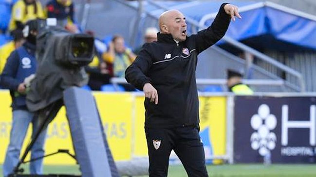 Jorge Sampaoli asoma como candidato para dirigir a FC Barcelona, según la prensa europea