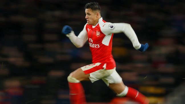 Wenger reveló el motivo del viaje de Alexis