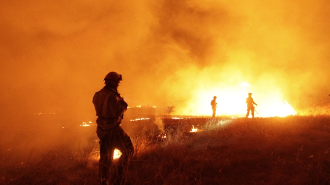 Megaincendio que afectó a Chile avanzó a una rapidez que no se tenía registrada