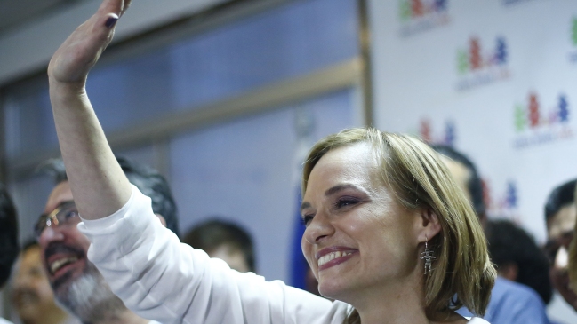 Carolina Goic: Asumo el desafío de ser candidata presidencial de la DC