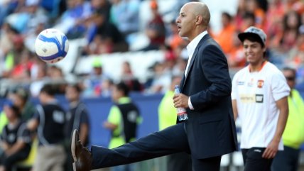 Morelia saludó a su máximo goleador histórico, el cumpleañero Marco Antonio Figueroa