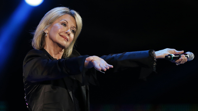 Olivia Newton-John fue comparada con política chilena