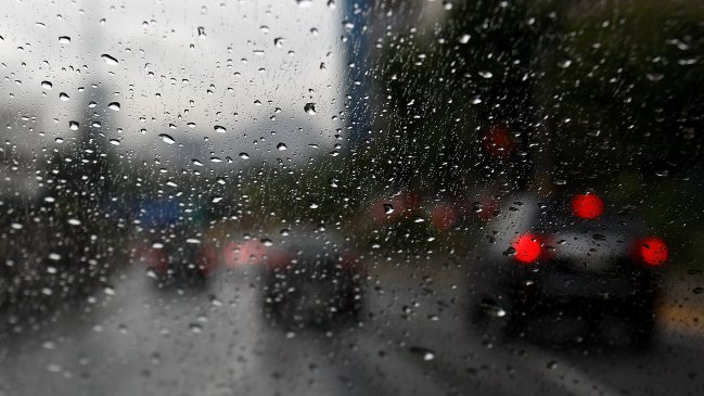 Intensas lluvias afectan a sectores de la Región de Antofagasta