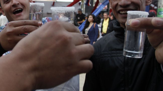 Joven murió tras ingerir sin parar una botella de tequila en República Dominicana