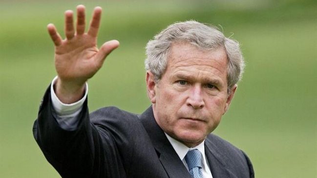  Bush lamentó auge del 