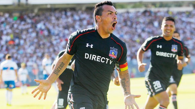Colo Colo superó a una deslucida UC y es líder en solitario del Clausura
