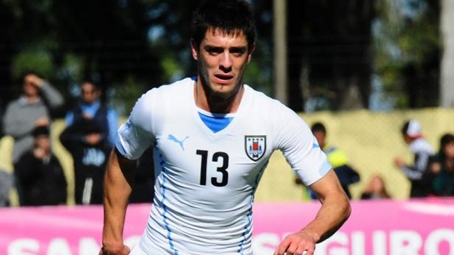 Seleccionado uruguayo advirtió a Neymar: Vamos a tener que darle unas pataditas