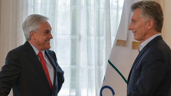 Piñera y Macri hablaron de 