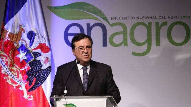 Presidente SNA desliza apoyo a Piñera: Sé lo que piensa y sé como actúa