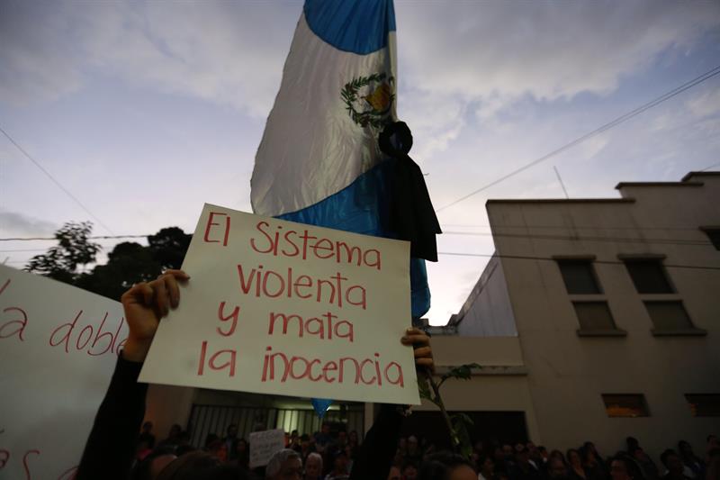 Muerte de 37 niñas en un incendio pone en 