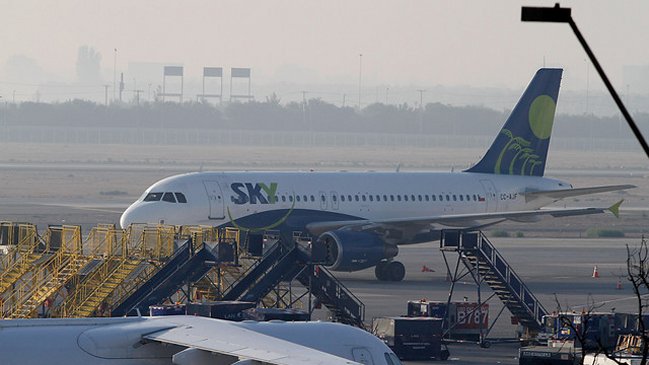 Sky implementa totalidad de servicio low cost y anuncia precios de sus cobros adicionales