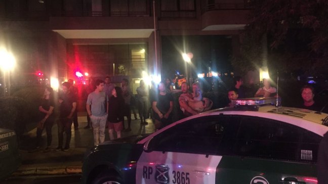 Edificio de Las Condes debió ser evacuado por incendio