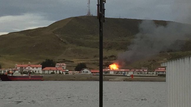 Magallanes: Incendio destruyó cuatro viviendas en Río Verde