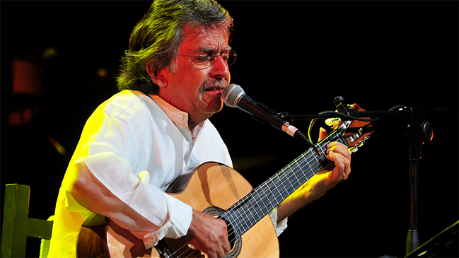 El último adiós a Angel Parra en Francia