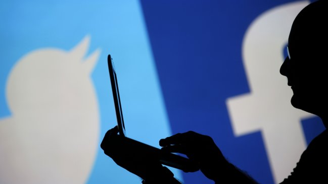 Facebook y Twitter revisarán sus condiciones uso para adaptarlas a normas UE