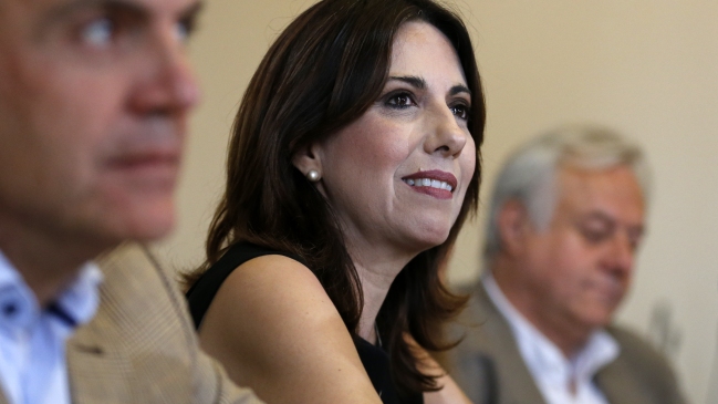 PRI suspendió su participación en mesa de negociación de Chile Vamos