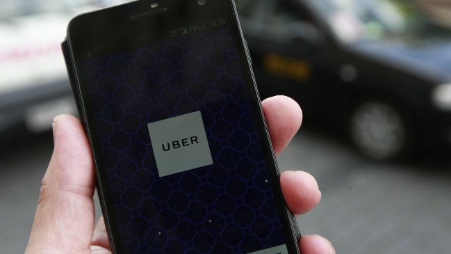 Conductores de Uber critican opción de pago en efectivo tras crimen de chofer