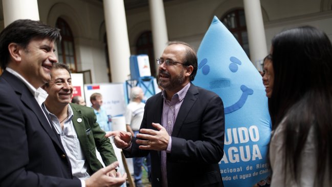 Gobierno se comprometió a llegar al 70 por ciento de uso de energías renovables para 2050