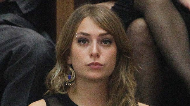 UDI condiciona citación de la hija de Bachelet al Congreso