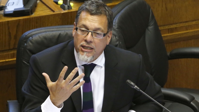 Lagos Weber: Piñera está haciendo mejor las cosas que nosotros en la Nueva Mayoría