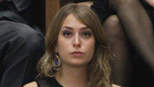 UDI condiciona citación de la hija de Bachelet al Congreso