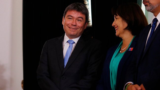 Ministro de Medioambiente: Proyecto Dominga no es preocupación prioritaria para el país