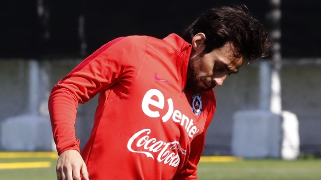 La selección chilena continúa preparando el choque con Argentina