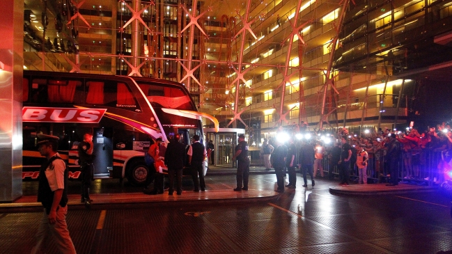 La selección chilena tuvo masiva recepción en Buenos Aires