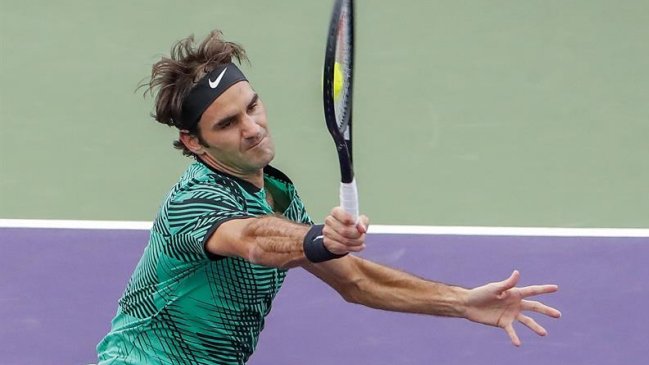 Roger Federer avanzó en Miami tras derrotar a Frances Tiafoe