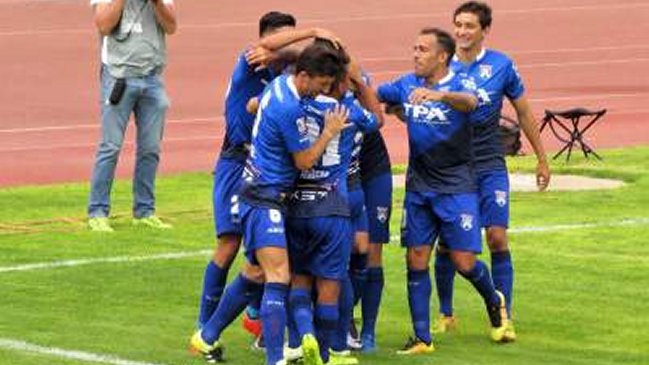 San Marcos de Arica venció a Ñublense y sigue en la lucha por el ascenso