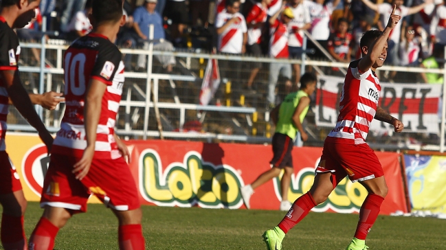 Curicó Unido se mantiene líder de la Primera B y San Marcos no se rinde