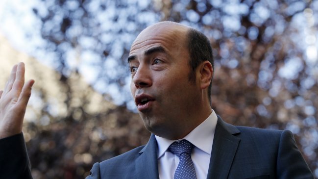 Contralor: Investigación tras fraude en Carabineros fue una especie de anticipo