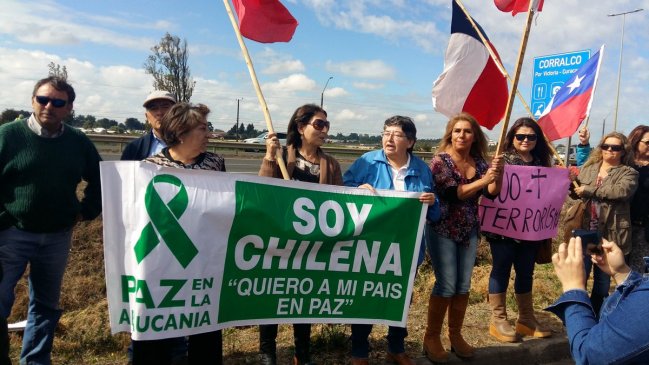 Agricultores y camioneros se manifestaron contra la violencia en La Araucanía