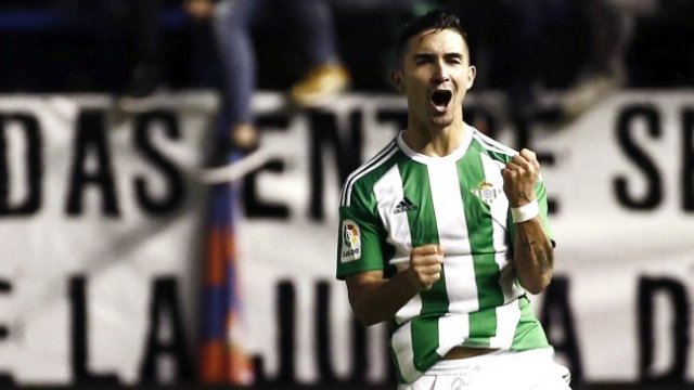 Se concretó préstamo de Felipe Gutiérrez a Inter de Porto Alegre