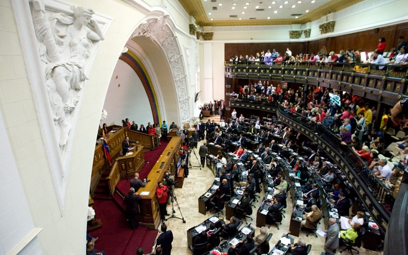 Venezuela: Tribunal Supremo decidió asumir competencias del Parlamento