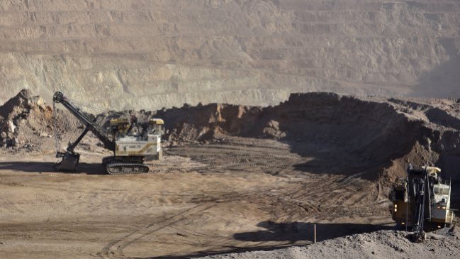 Producción Minera cayó 16 por ciento en últimos 12 meses