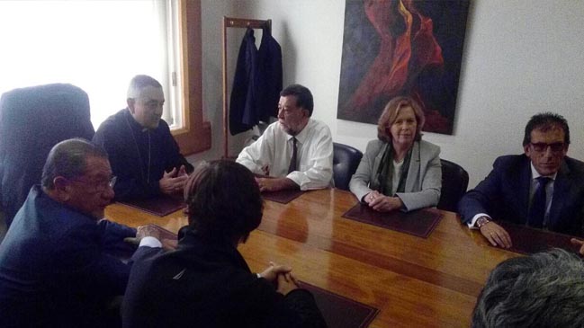 La Araucanía: Ministro del Interior (s) Mahmud Aleuy visitó a carabineros heridos